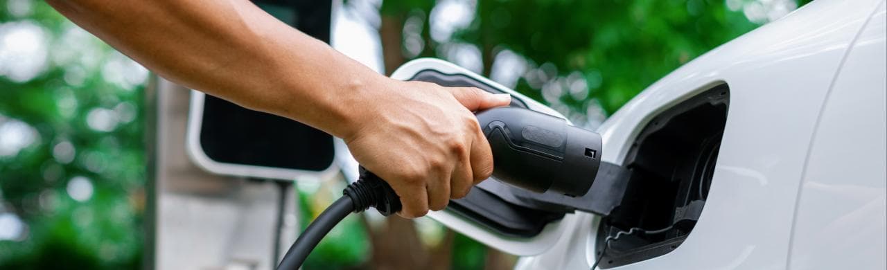 Electric Cars for Sale Near Chicago
